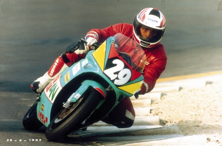 Andrea Negri in pista nel 1992